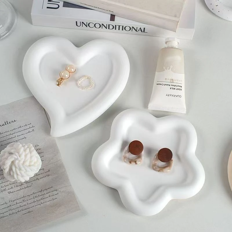 石膏摆件装饰盘收纳盘化妆品首饰桌面拍摄道具客厅网红Ins风高级