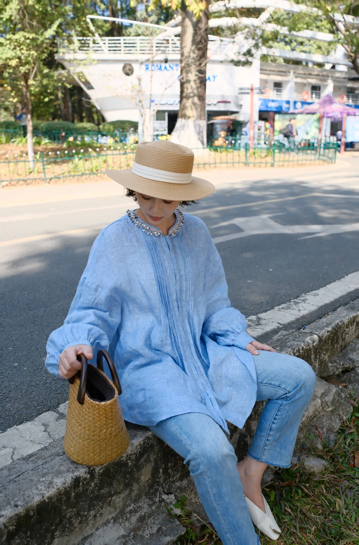【25180】长袖衬衫春装女2025年新款设计感洋气减龄上衣
