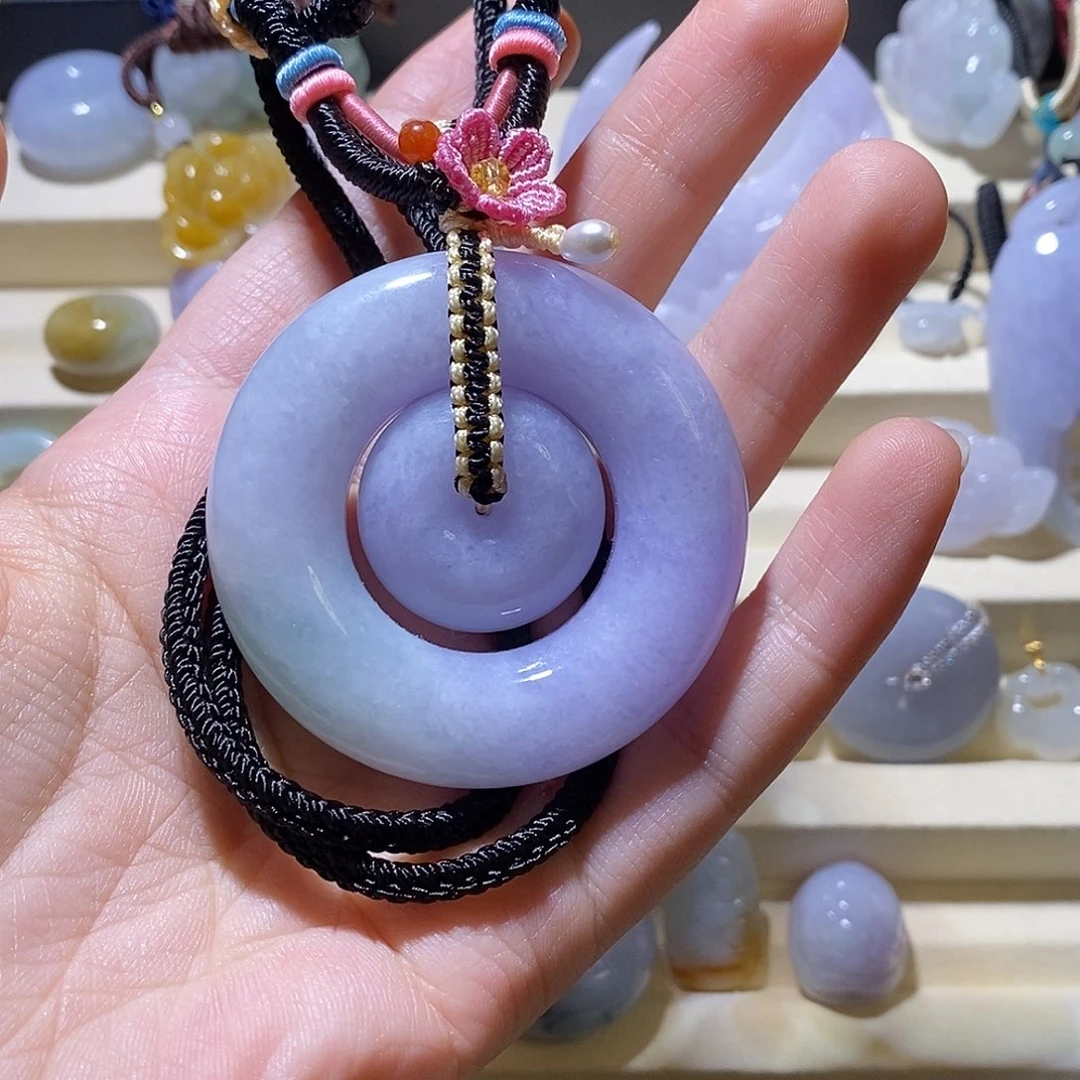 靖***韵翡翠散珠未镶嵌翡翠