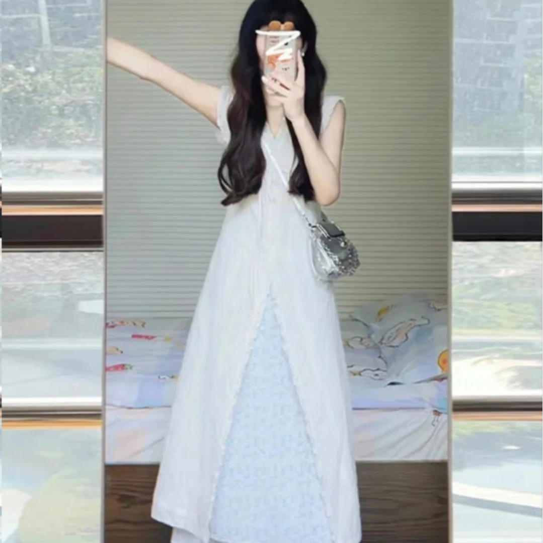 气质温柔碎花连衣裙女夏季新款字半身裙套装设计感开叉花边