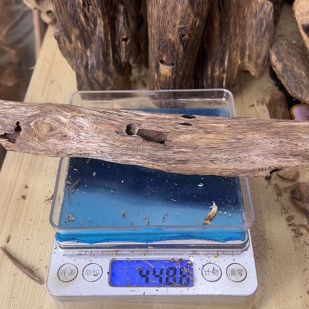 香料绿奇楠虫漏44克张身