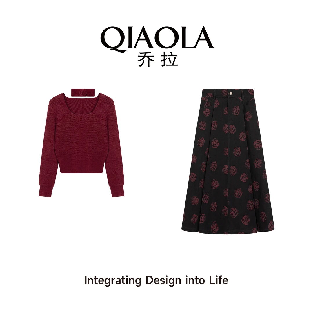 QIAOLA/乔拉【玫瑰月影】秋冬北极绒方领碎花百搭休闲时尚套装预售