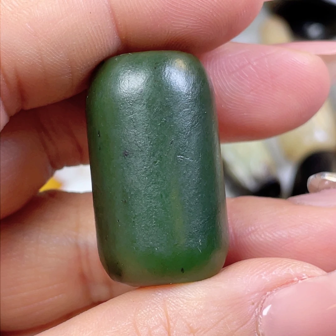 和田玉（碧玉）颈饰未镶嵌