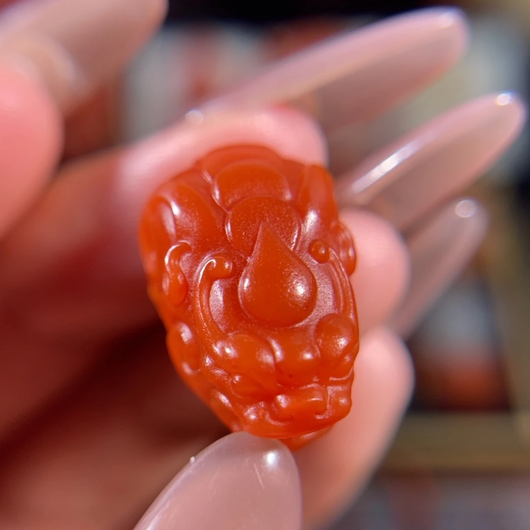 南红玛瑙未镶嵌貔貅三通对孔12.9
