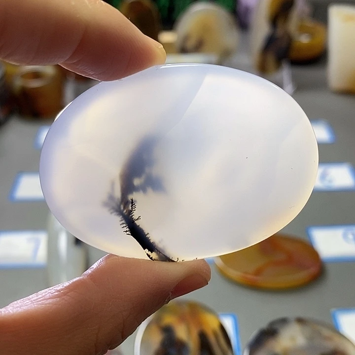 玛瑙/玉髓未镶嵌珠宝半成品66