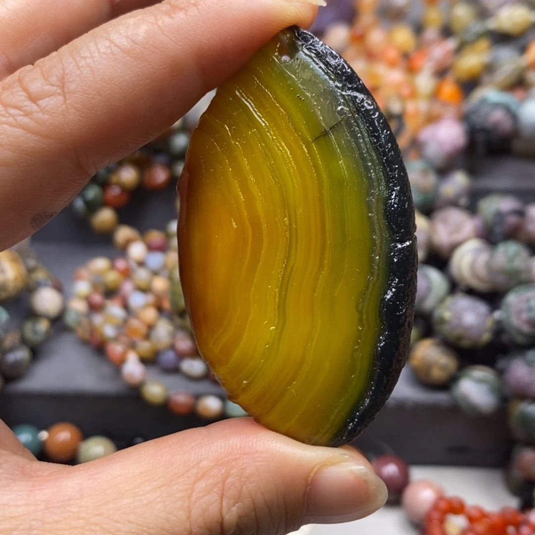 合金颈饰玛瑙/玉髓