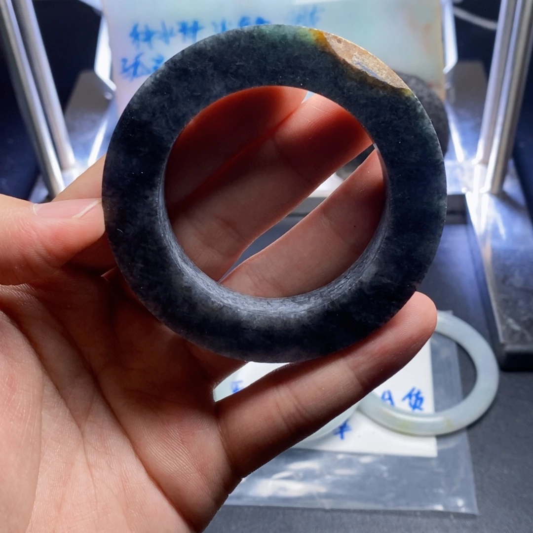 未镶嵌单单美翡翠手镯定制定制翡翠