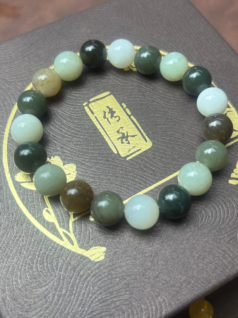 天然和田玉手串多样性发其一 JY01196