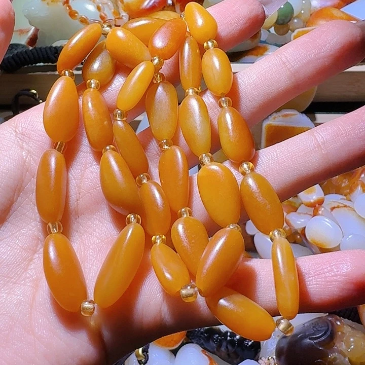 和田玉挂件未镶嵌虎**蓉