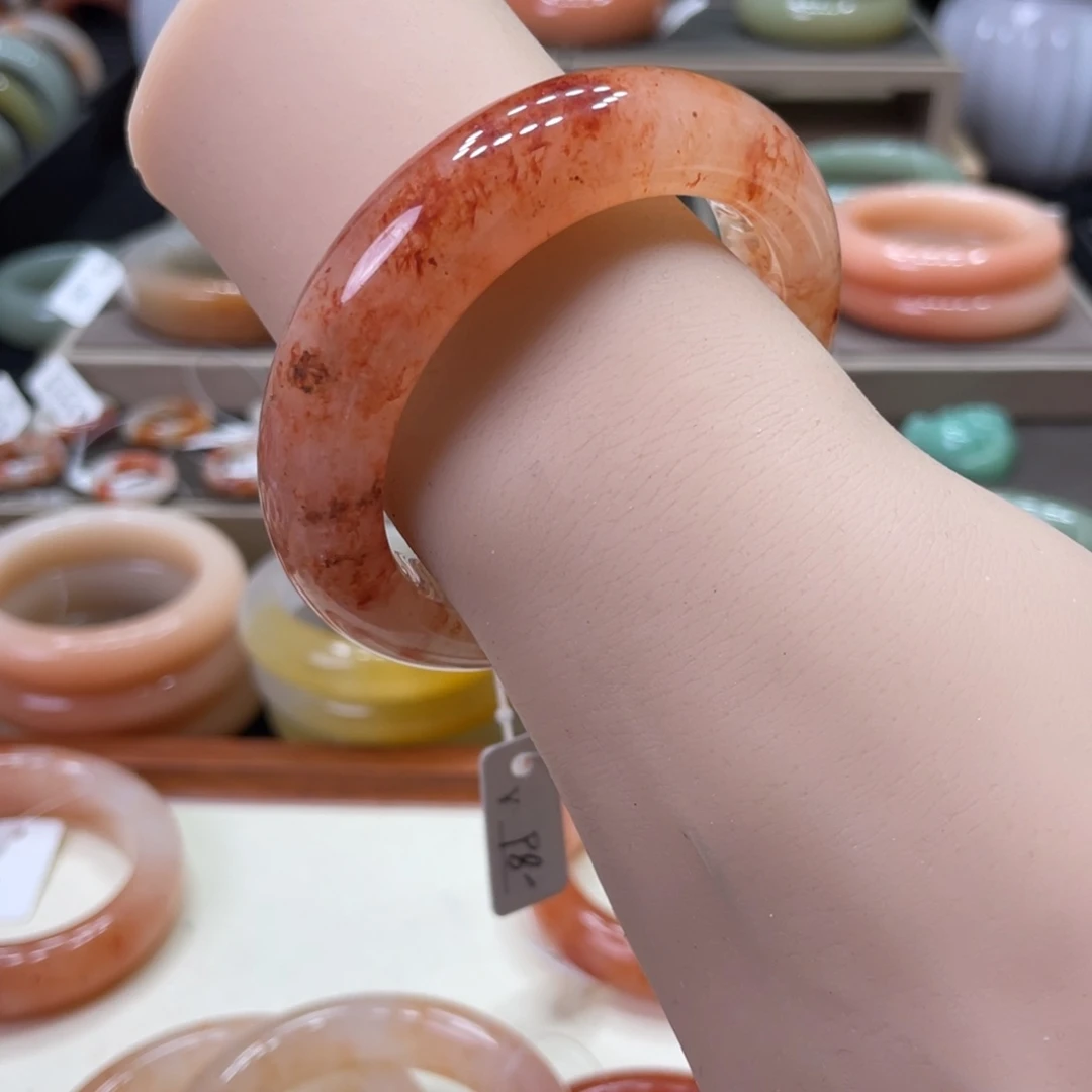 未镶嵌手镯石英质玉