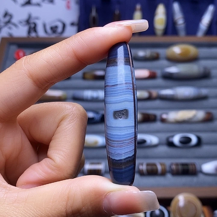 锦***玉玛瑙/玉髓未镶嵌颈饰