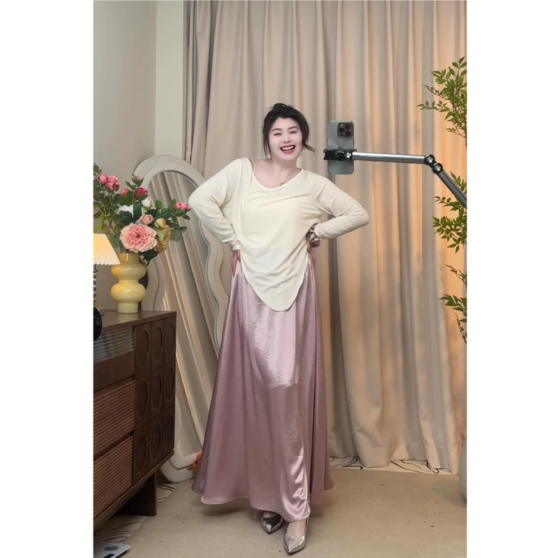 现货【达人专属】微胖大码宽松圆领针织衫缎面收腰A字半裙套装5058