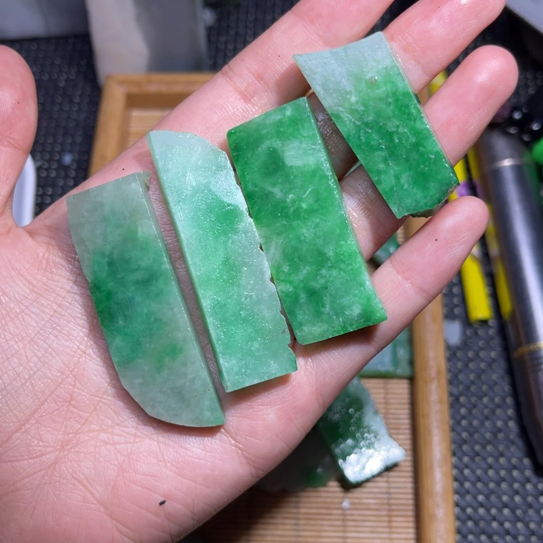 未镶嵌和田玉珠宝半成品