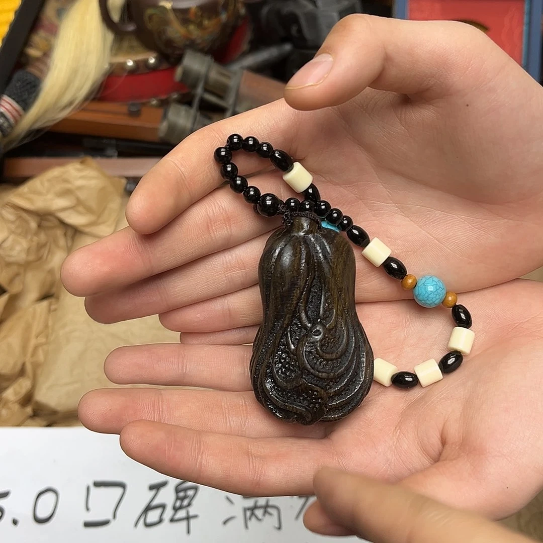 大叶紫檀（黑酸枝木类）