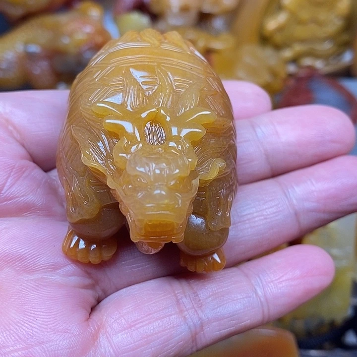 石英质玉（黄龙玉）合金颈饰