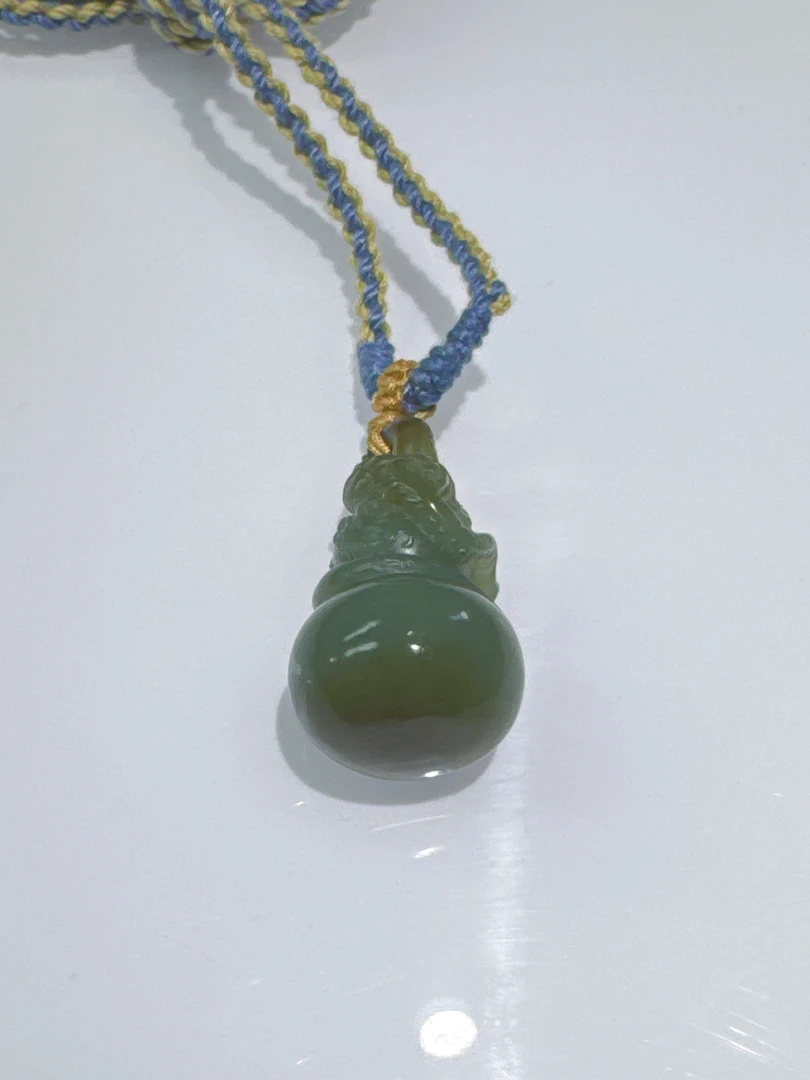 天然和田玉精品葫芦吊坠004