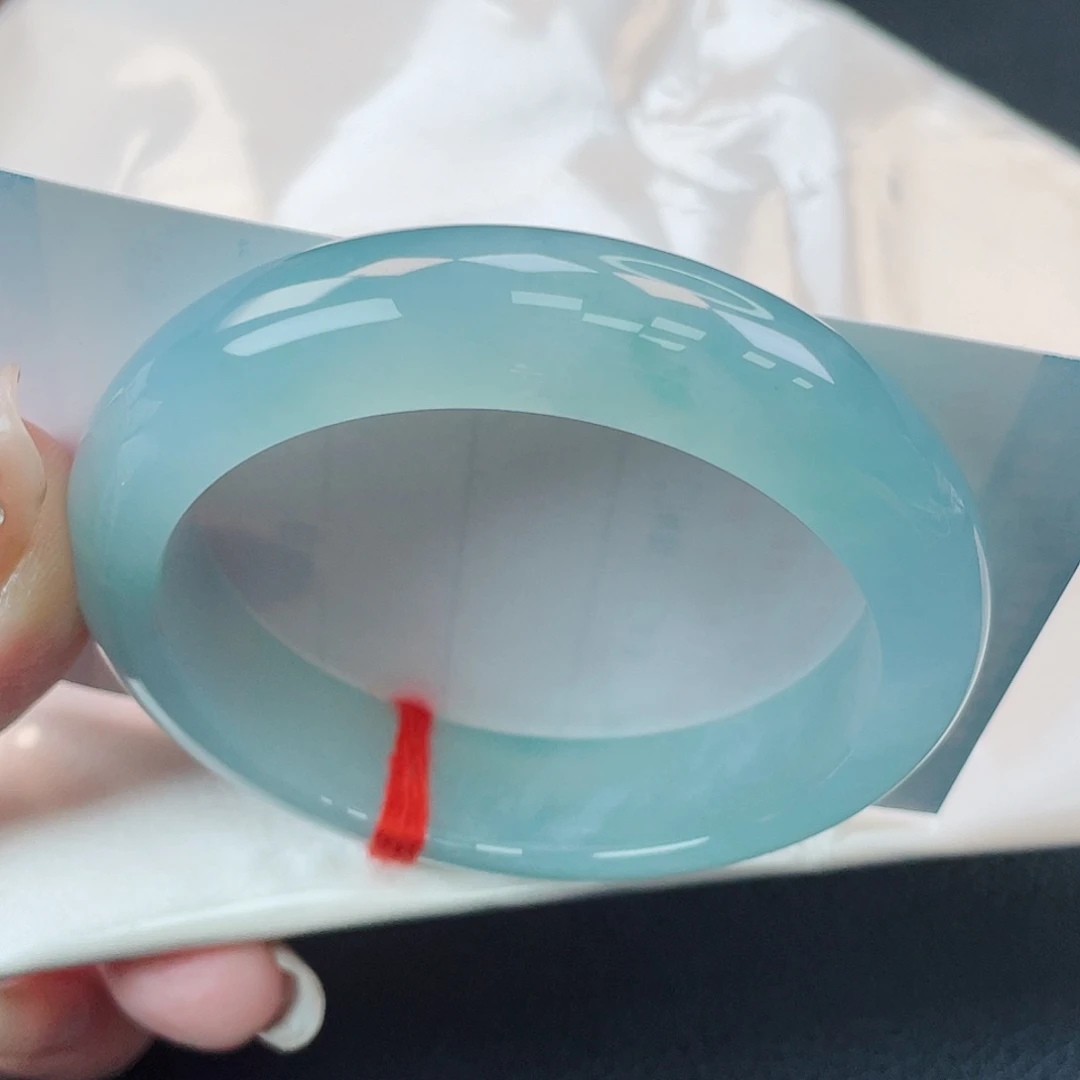 翡翠未镶嵌手镯53.8正圈冰胶天空蓝