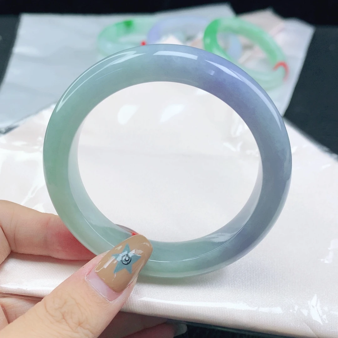 翡翠未镶嵌手镯缅甸56.8春彩半山水正圈