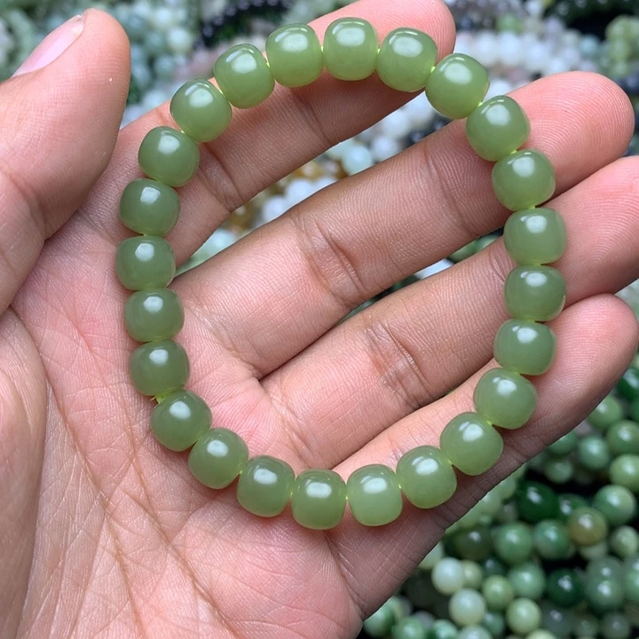 和田玉未镶嵌手串