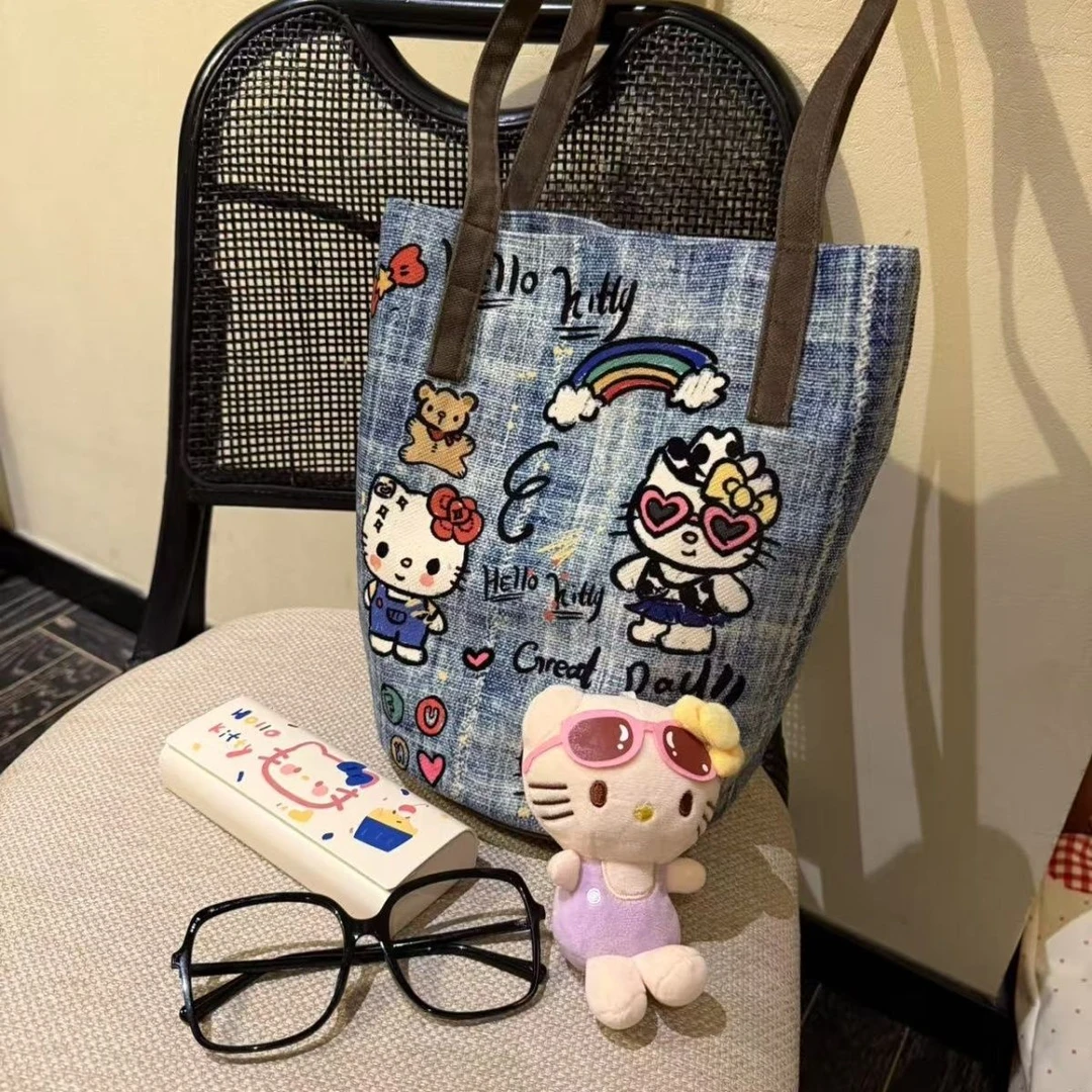 新款2025Kitty插画复古水桶型大容量巨能装可爱卡通单肩水桶包女