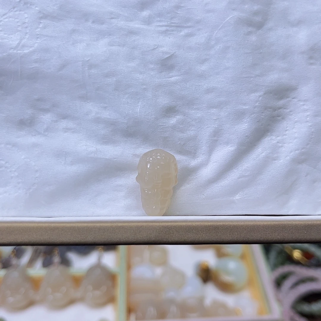 和田玉未镶嵌吊坠(不含链)