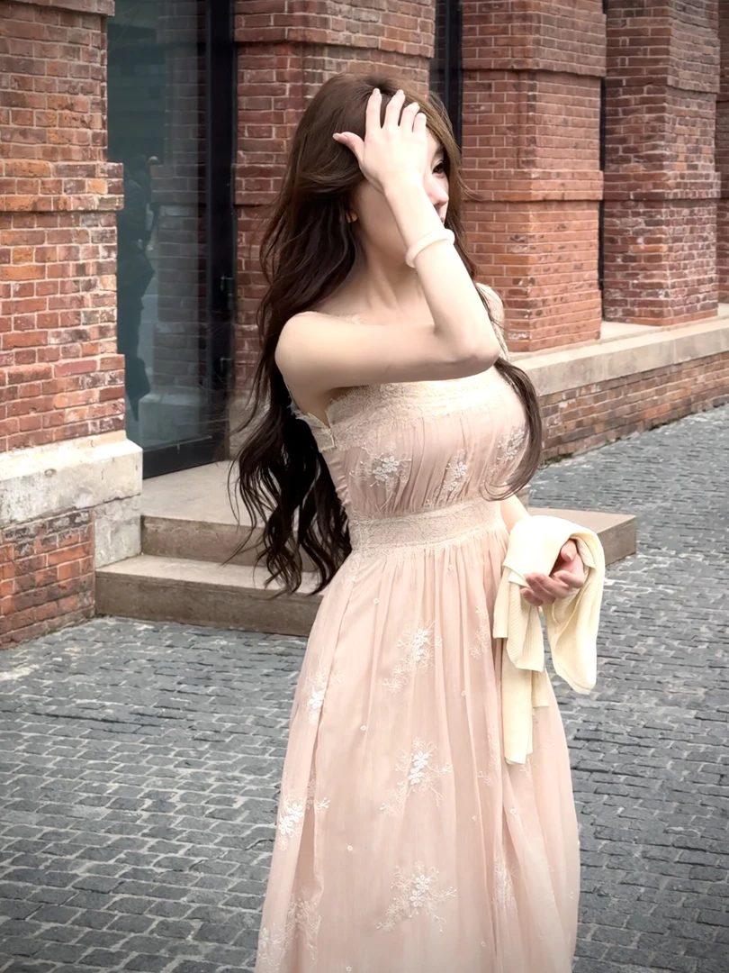 WW定制「春日和花」法式轻奢气质纯欲性感修身显瘦收腰洋气连衣裙