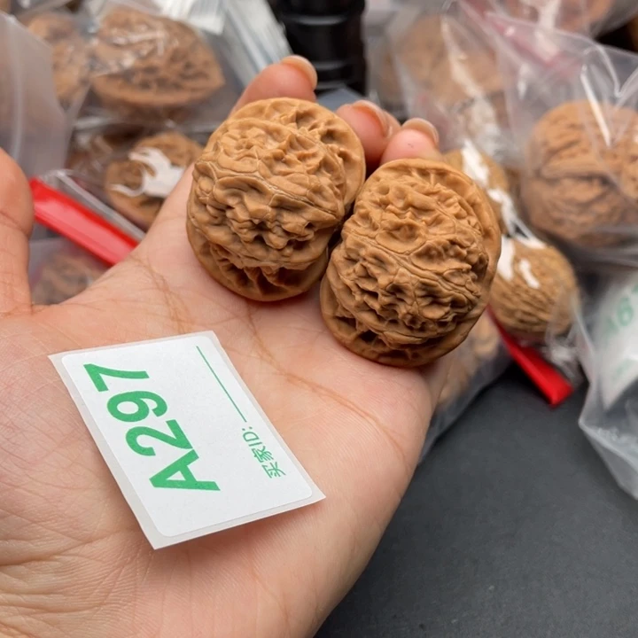 吊坠文玩核桃核桃