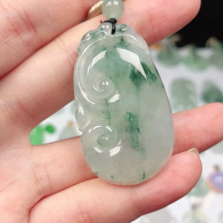 翡翠未镶嵌颈饰缅甸天然A货翡翠