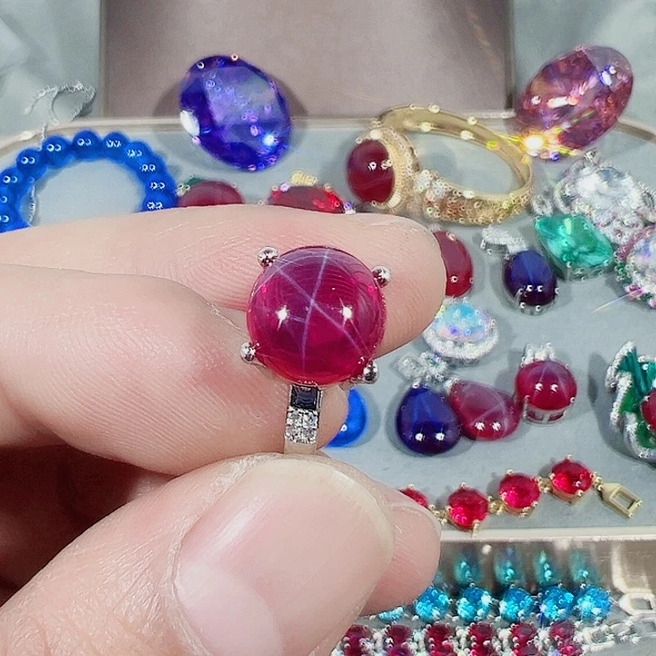 非金属红色蓝色吊坠戒指