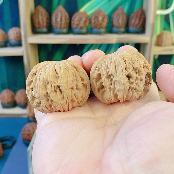 吊坠文玩核桃73山地磨盘41尺