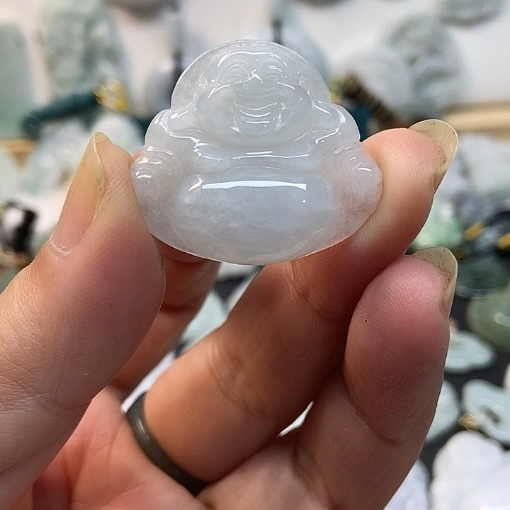 翡翠未镶嵌颈饰佛公