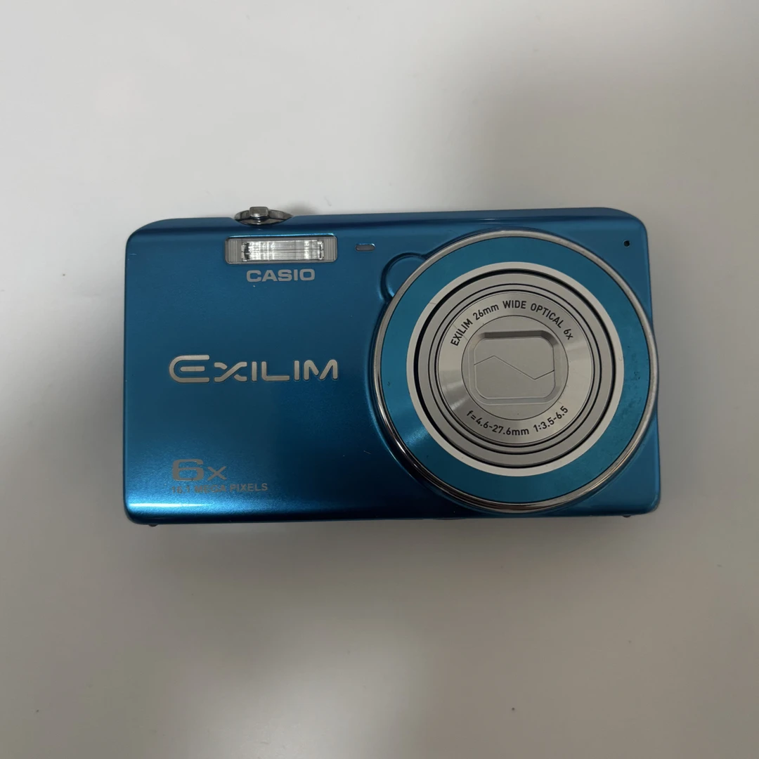 9新 Casio/卡西欧 zs20蓝色1600w像素爆款ccd相机带配件