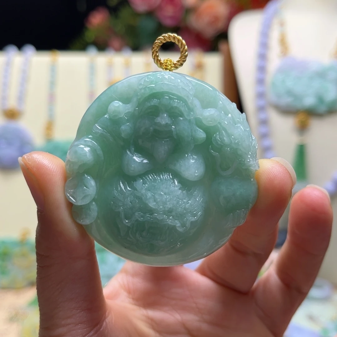 翡翠颈饰未镶嵌天然翡翠