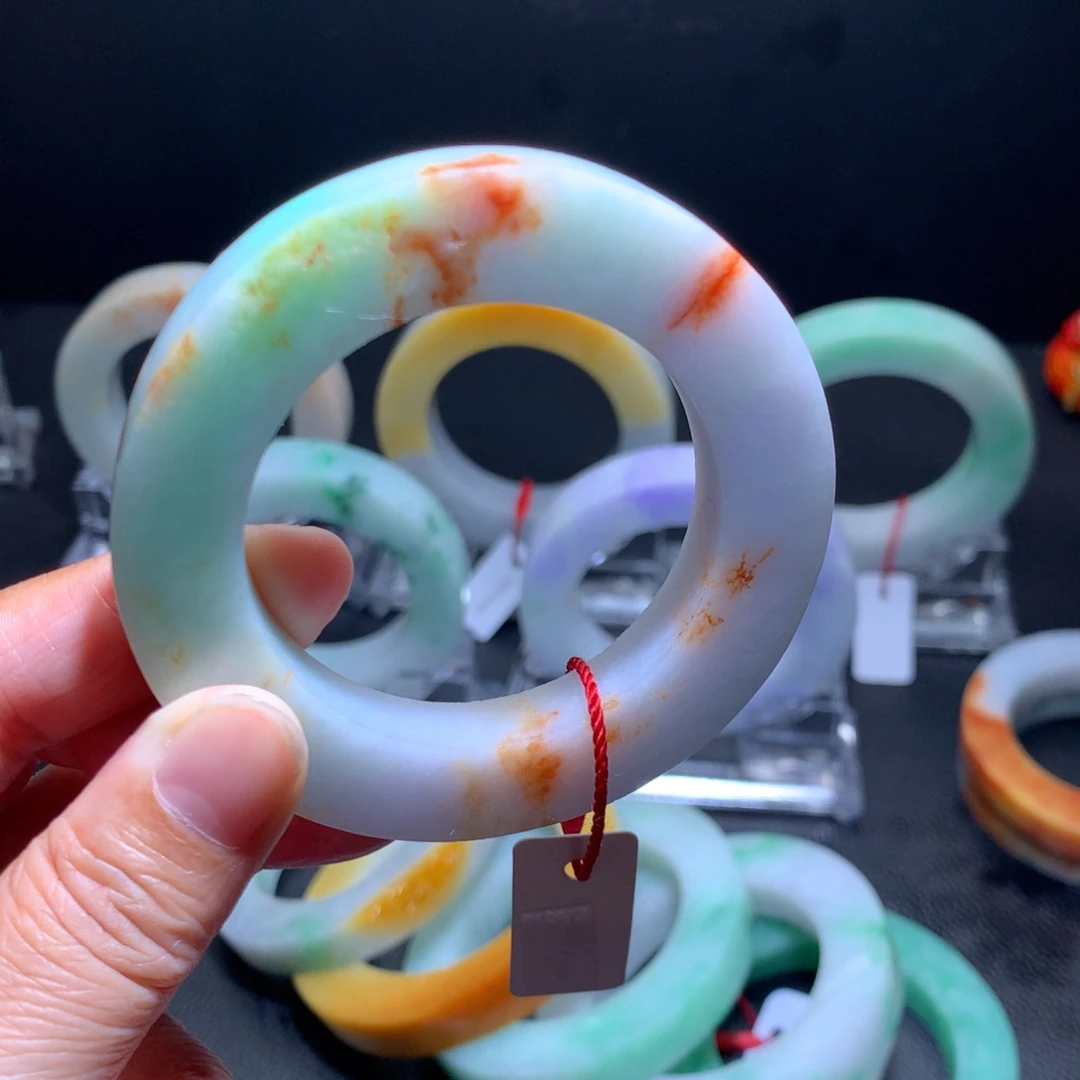 未镶嵌手镯定制翡翠