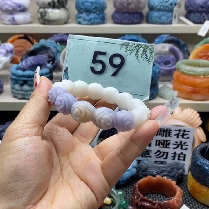 未镶嵌手镯石英岩玉