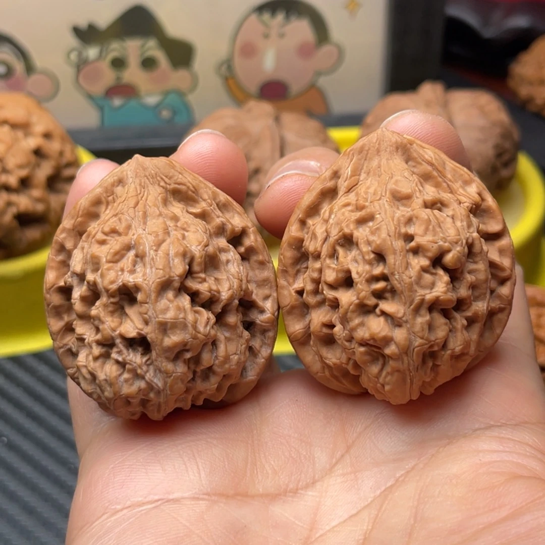 吊坠文玩核桃39牡丹纹