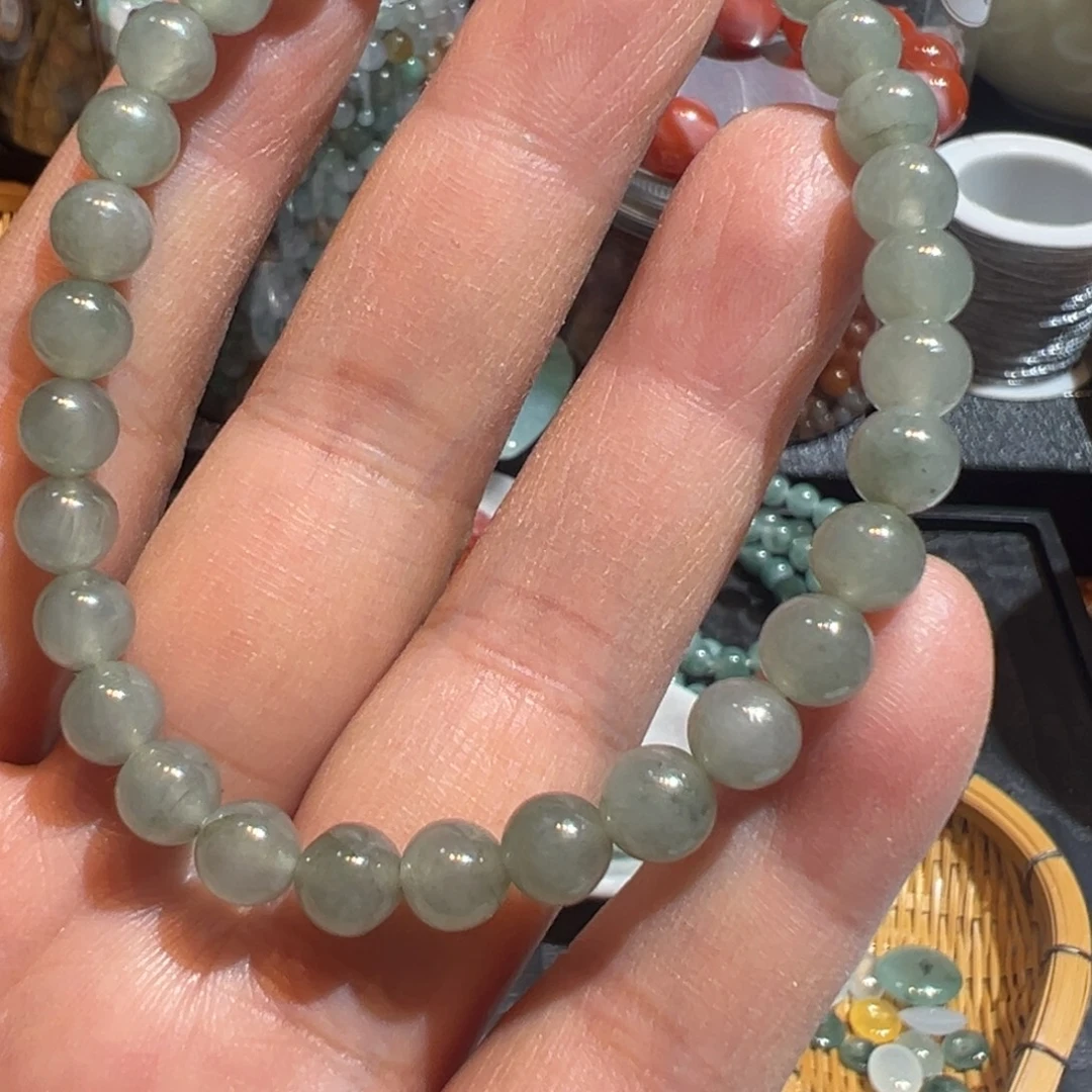 定制翡翠未镶嵌手串