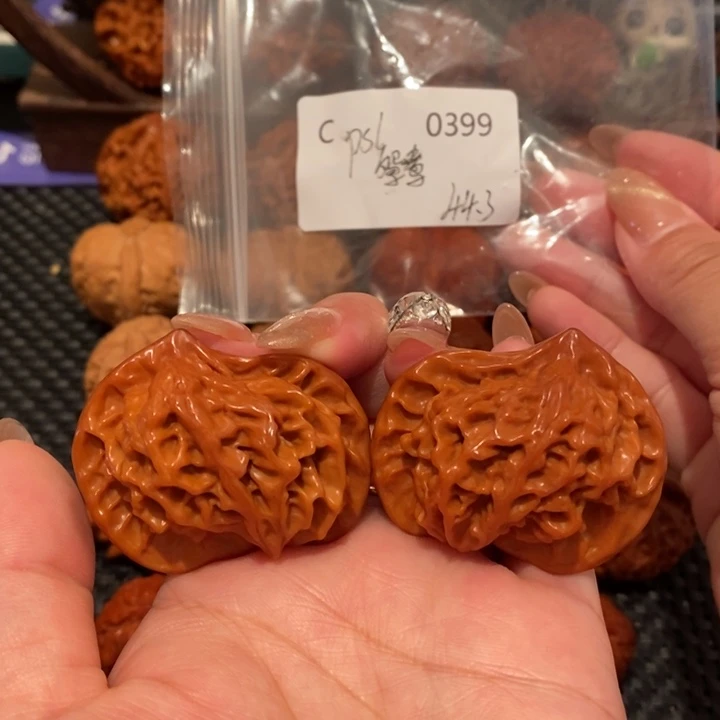 伏***意把件文玩核桃精品