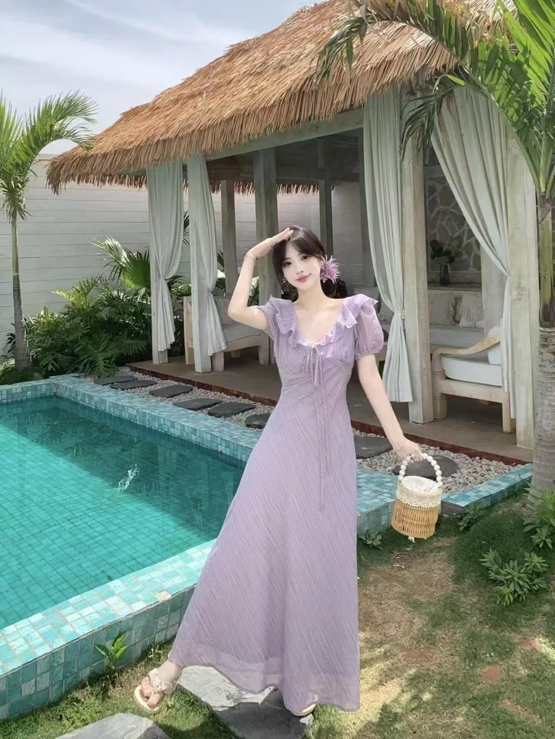 温柔风法式甜美高级感连衣裙荷叶边V领泡泡袖显瘦系带收腰长裙子