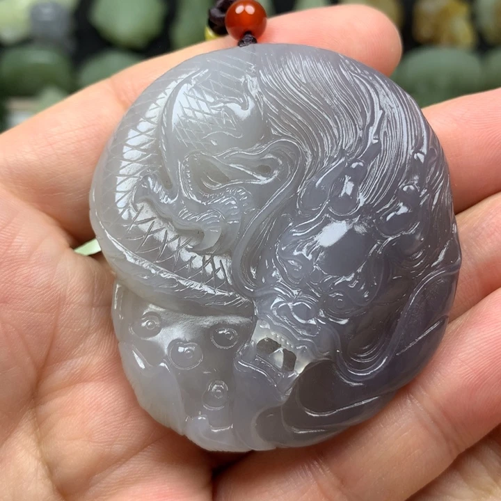 沐***，和田玉未镶嵌颈饰