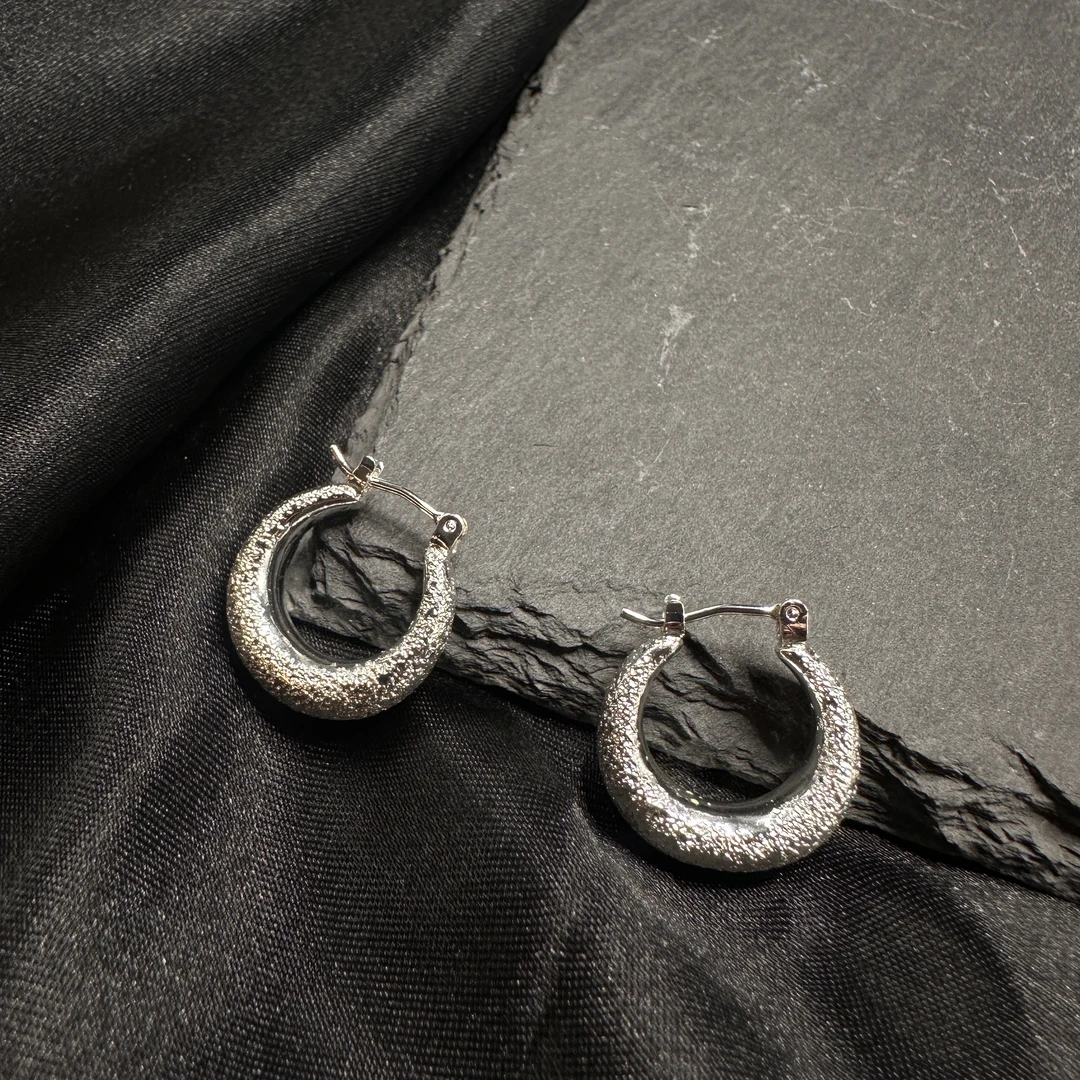 钛钢耳饰 0716 Acc-640  复古小众欧美个性设计感牛角耳饰