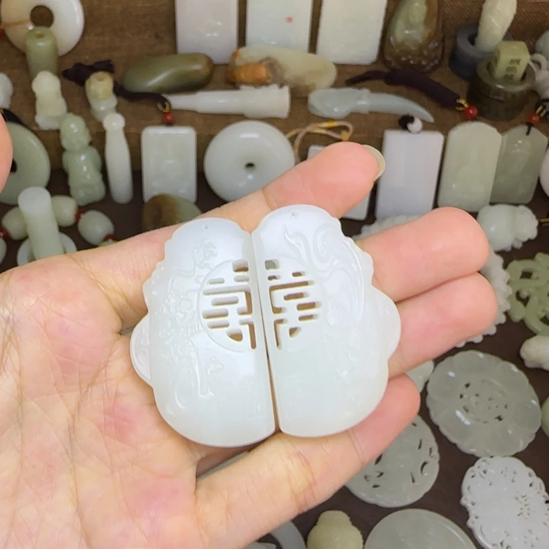未镶嵌和田玉挂件龙凤佩