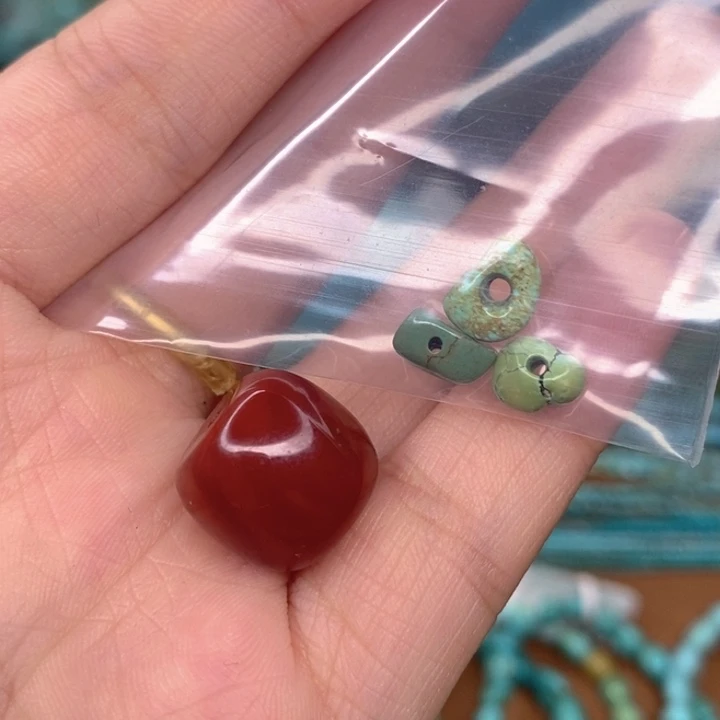 玛瑙/玉髓原矿未镶嵌小*够