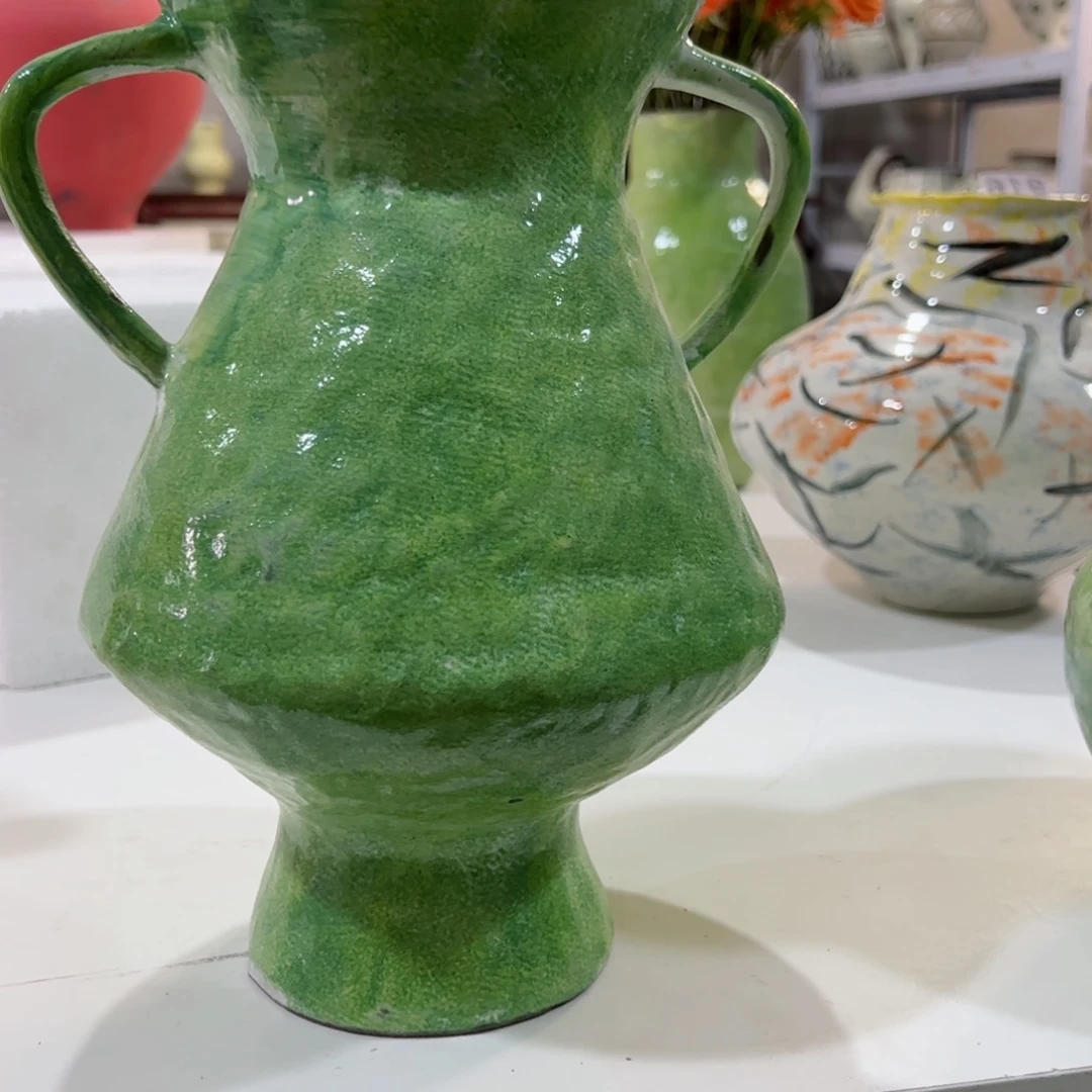 红陶苹****虫口12高26无孔