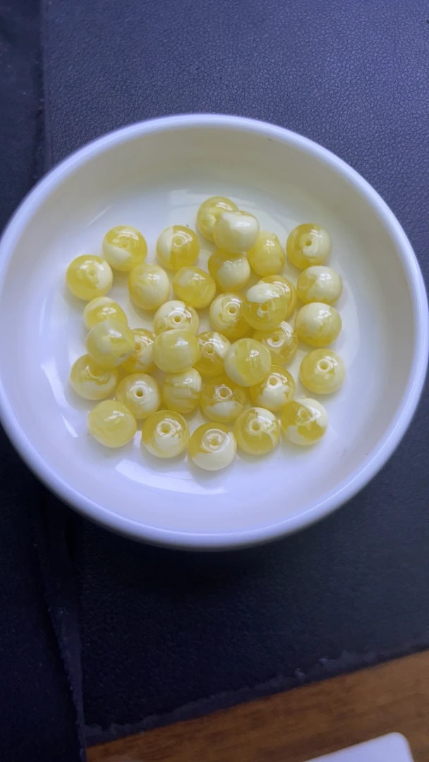 天然珠宝玉石 蜜蜡白花蜡老型珠D167  10*8  30颗（赠弹力绳）