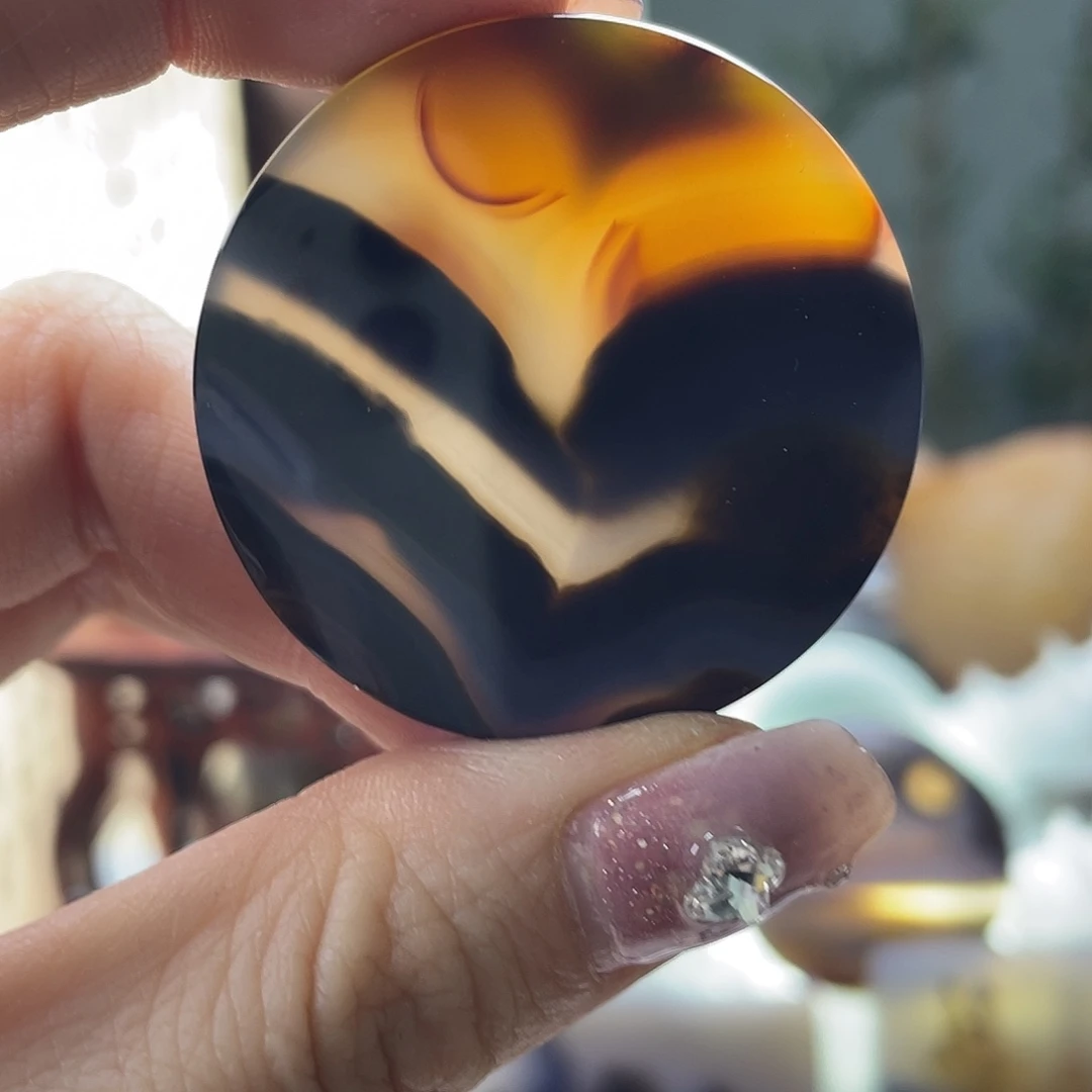 玛瑙/玉髓未镶嵌珠宝奇石