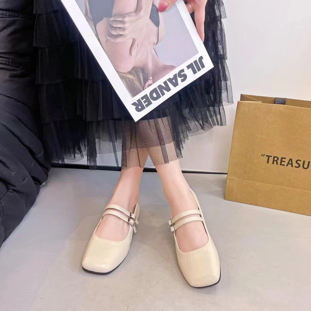 法式配裙子搭扣玛丽珍2025新款舒适小香风仙女风皮面单鞋 831