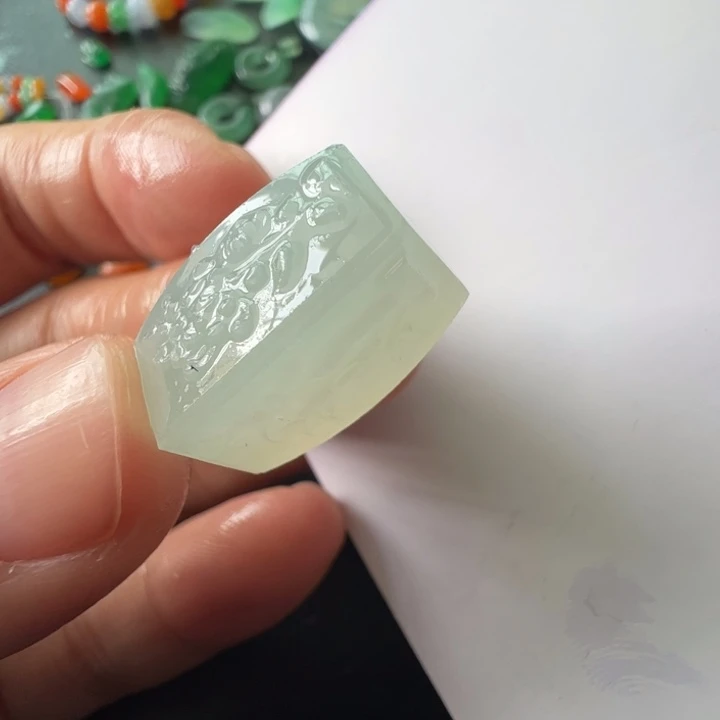 定制翡翠未镶嵌梅兰竹菊