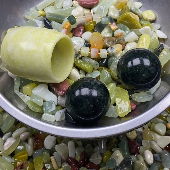 蛇纹石玉未镶嵌鱼缸石