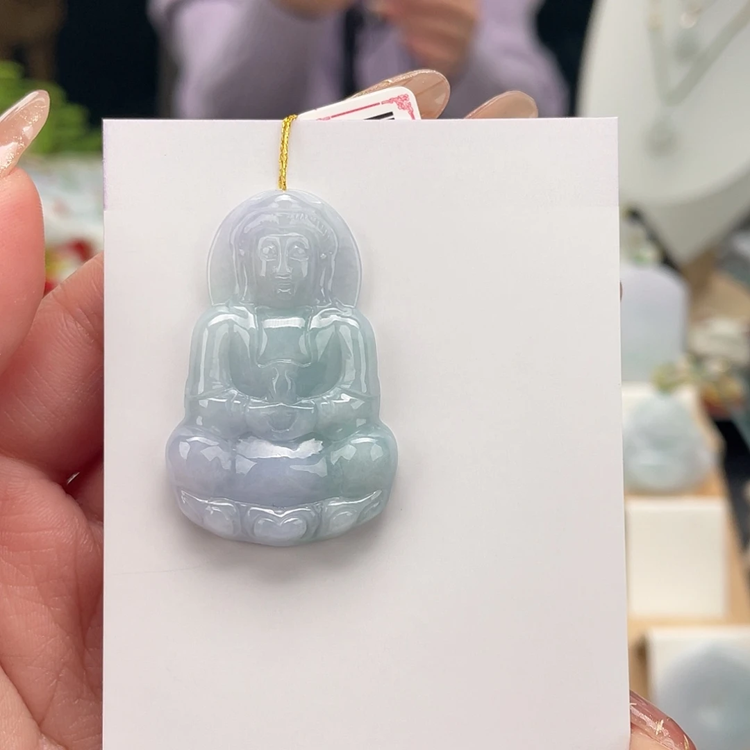 翡翠未镶嵌颈饰观音